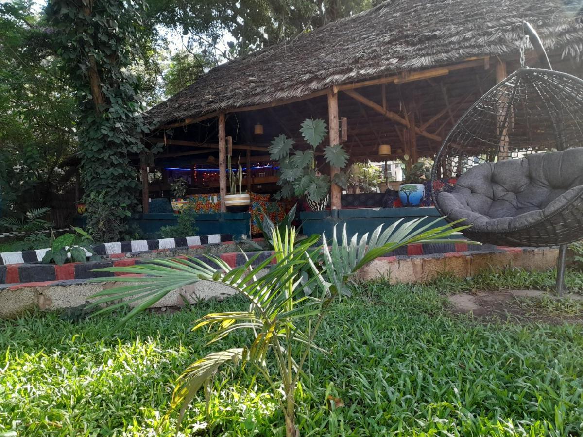 Ibrahim Garden Hostel Αρούσα Εξωτερικό φωτογραφία