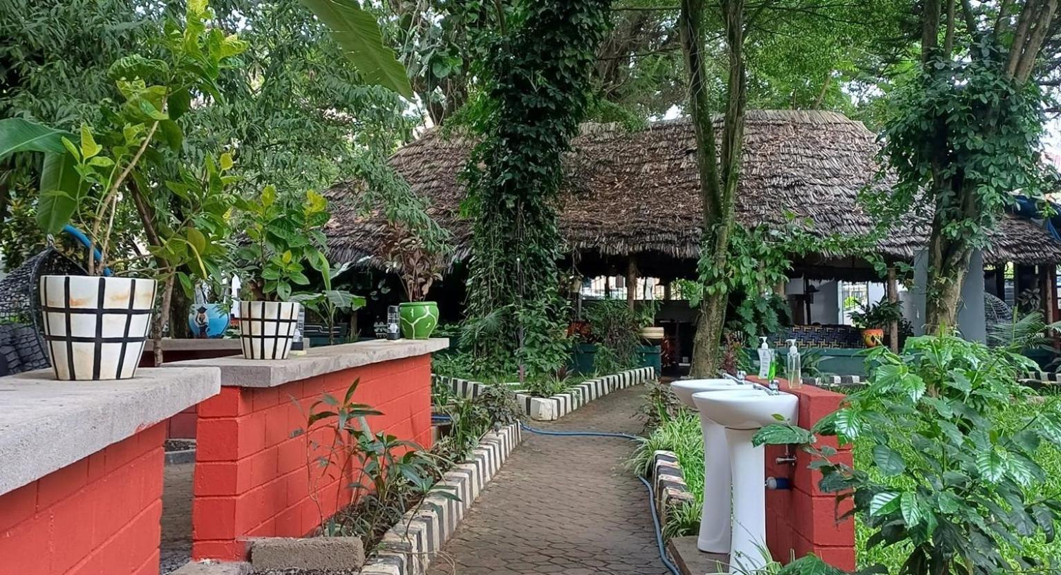 Ibrahim Garden Hostel Αρούσα Εξωτερικό φωτογραφία
